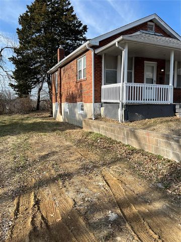 1333 Fairview Avenue, University City, MO 63130