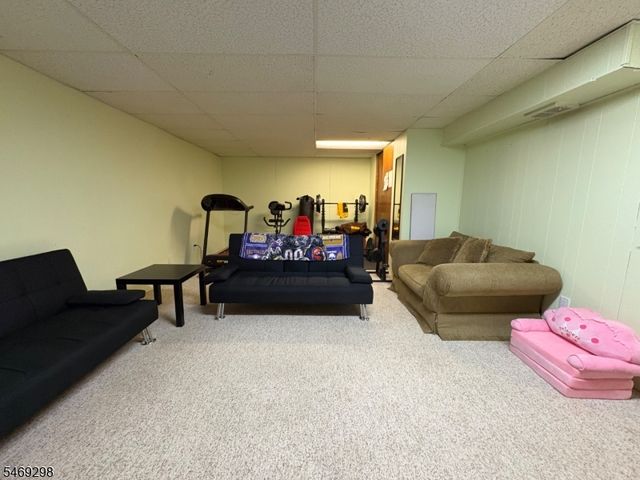 901 Merritt Dr, Hillsborough Twp., NJ 08844