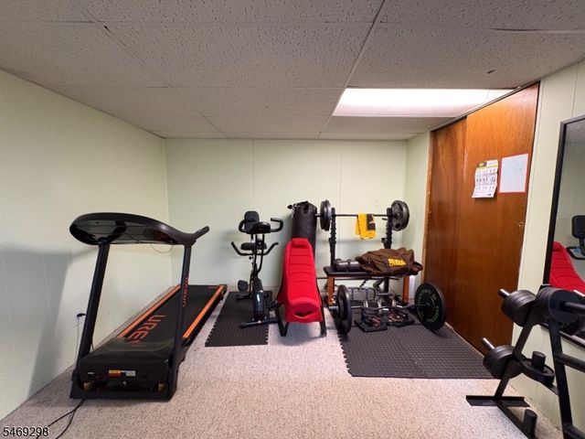 901 Merritt Dr, Hillsborough Twp., NJ 08844