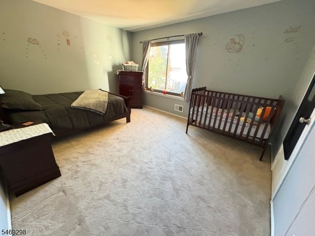 901 Merritt Dr, Hillsborough Twp., NJ 08844