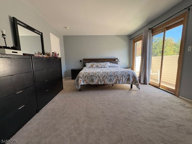 901 Merritt Dr, Hillsborough Twp., NJ 08844