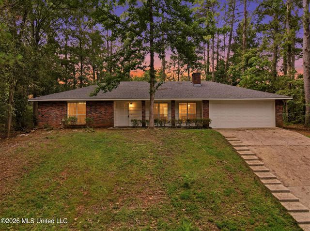 3 Chalmett Place, Hattiesburg, MS 39402