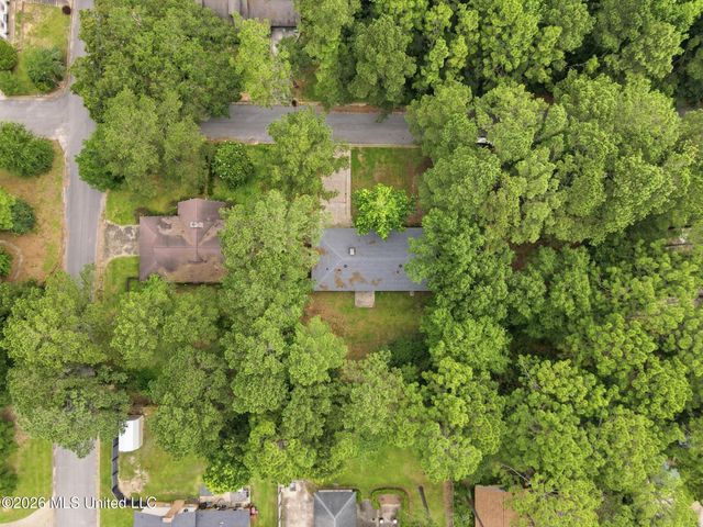 3 Chalmett Place, Hattiesburg, MS 39402