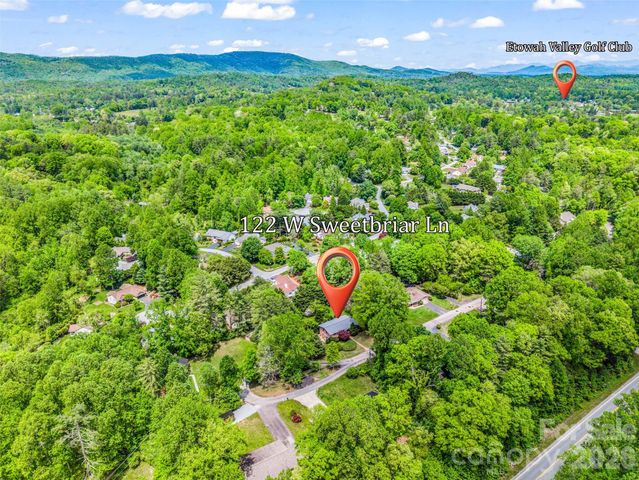 122 W Sweetbriar Lane, Etowah, NC 28729