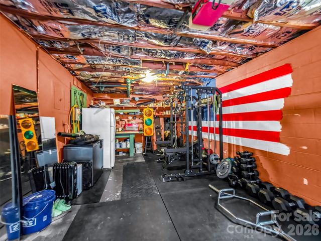 122 W Sweetbriar Lane, Etowah, NC 28729