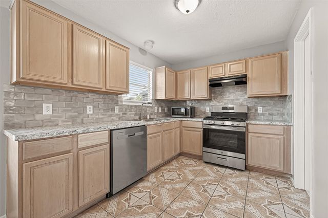 7410 Bahia Lane, Missouri City, TX 77489