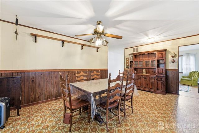 131 Maple Place, South Plainfield, NJ 07080