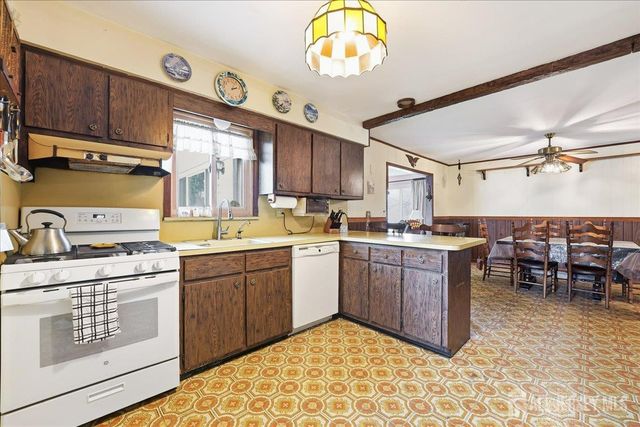 131 Maple Place, South Plainfield, NJ 07080