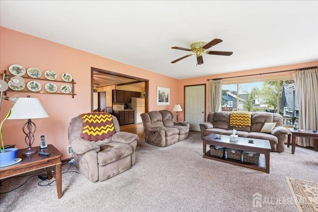 131 Maple Place, South Plainfield, NJ 07080