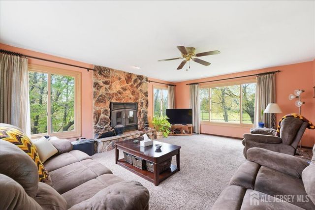 131 Maple Place, South Plainfield, NJ 07080