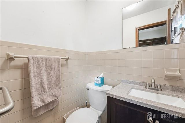 131 Maple Place, South Plainfield, NJ 07080