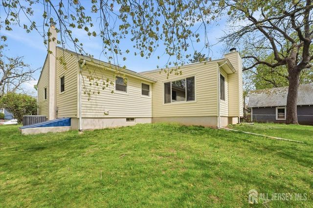 131 Maple Place, South Plainfield, NJ 07080