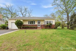 131 Maple Place, South Plainfield, NJ 07080