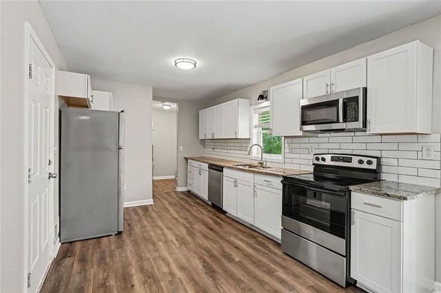 5920 Rolling Oaks Drive, Cumming, GA 30040