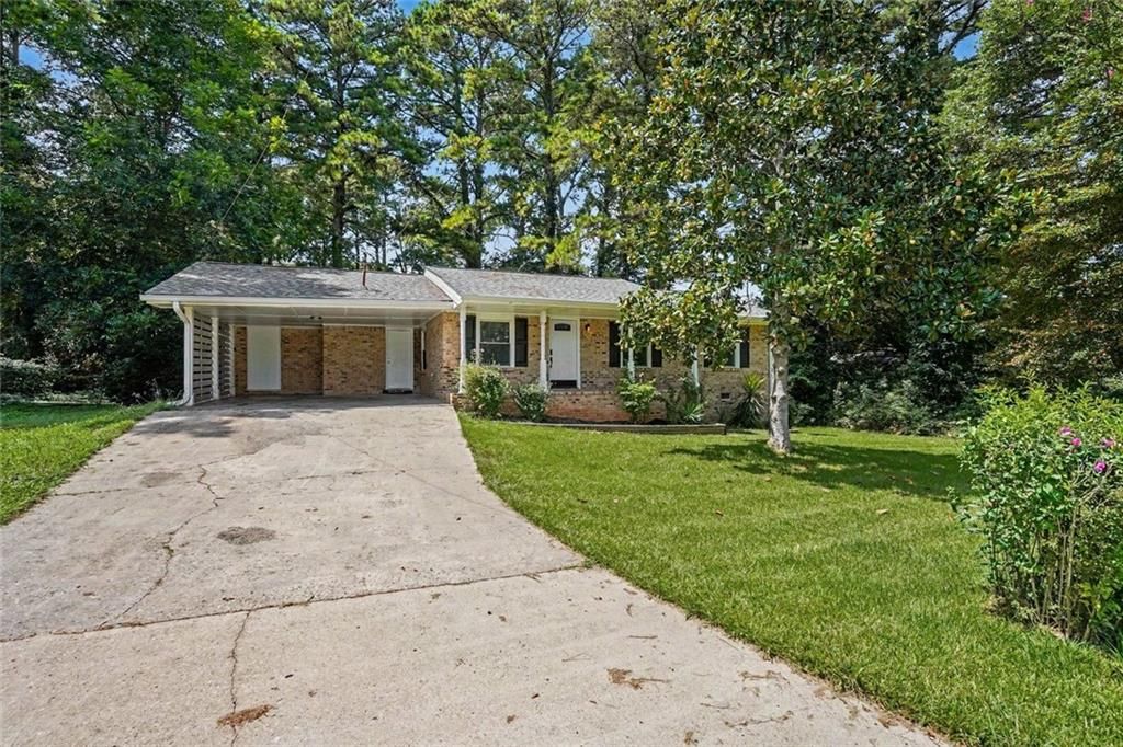 5920 Rolling Oaks Drive, Cumming, GA 30040