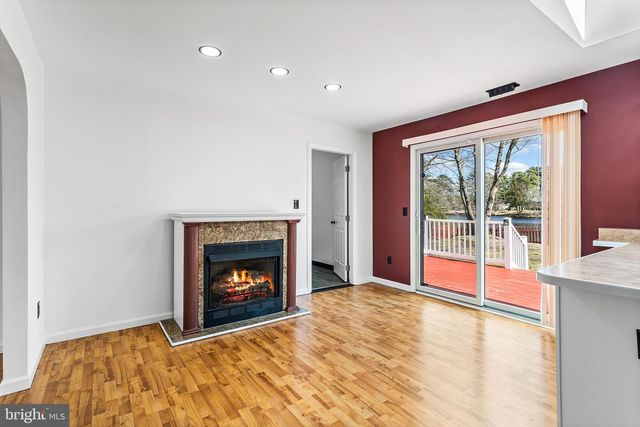 100 SPLIT ROCK RD, Browns Mills, NJ 08015