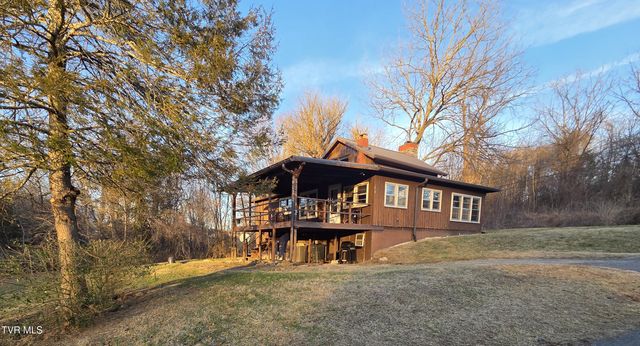 100 Eisenhower Road, Jonesborough, TN 37659