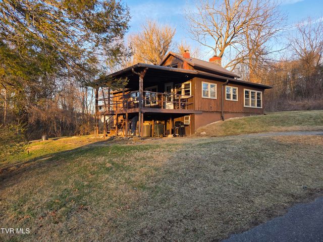 100 Eisenhower Road, Jonesborough, TN 37659