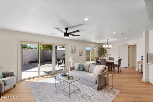 10647 W CAMPANA Drive, Sun City, AZ 85351