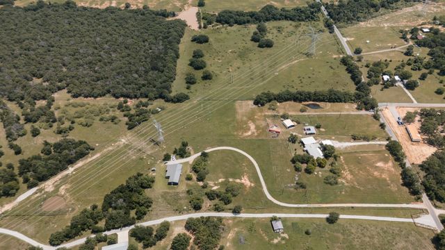 994 County Road 1180, Decatur, TX 76234