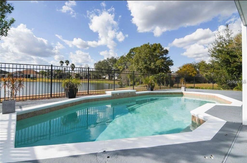 Image 28 of property listing at 14506 TIMUCUA COURT, Orlando, FL 32837