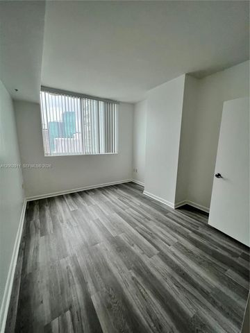 244 Biscayne Boulevard 2609, Miami, FL 33132
