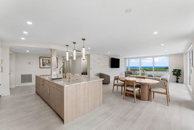 3360 S OCEAN Boulevard 2 G I, Palm Beach, FL 33480