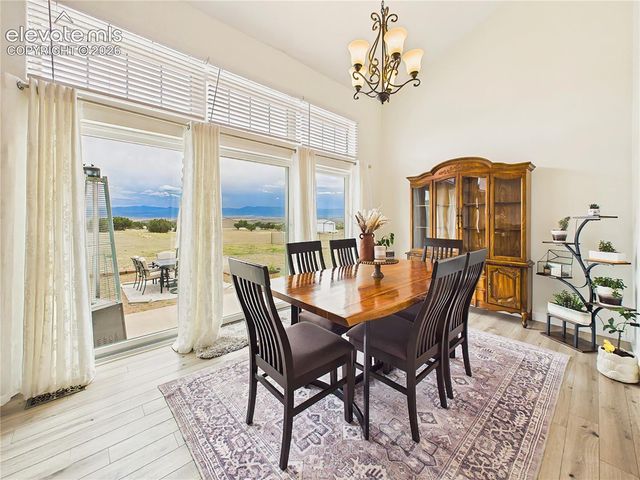 116 Top Notch Trail, Penrose, CO 81240