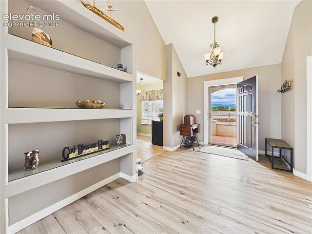 116 Top Notch Trail, Penrose, CO 81240