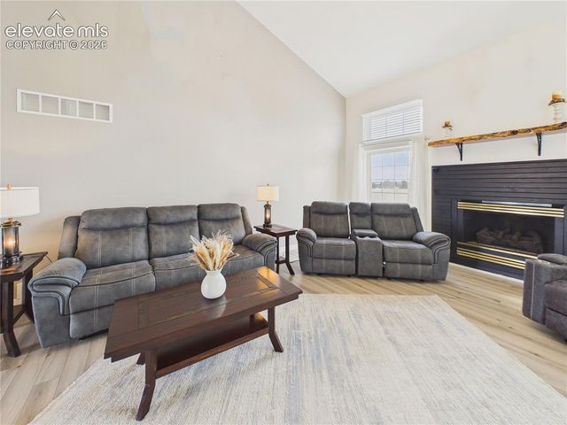 116 Top Notch Trail, Penrose, CO 81240