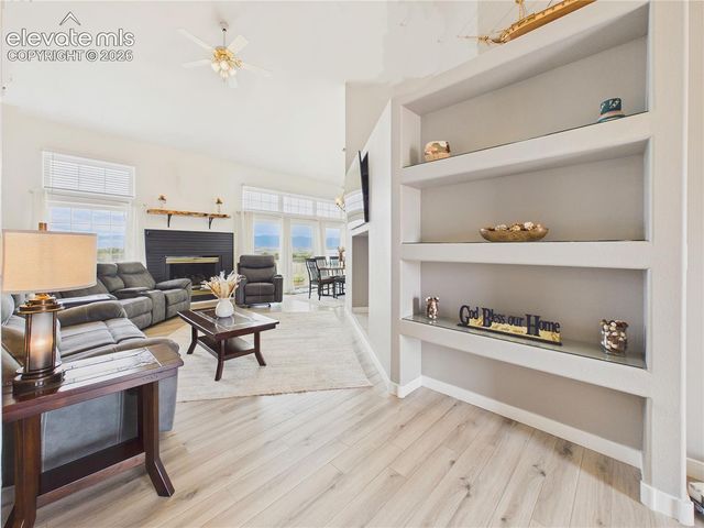 116 Top Notch Trail, Penrose, CO 81240