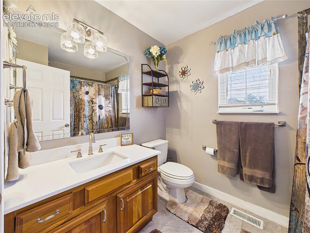116 Top Notch Trail, Penrose, CO 81240