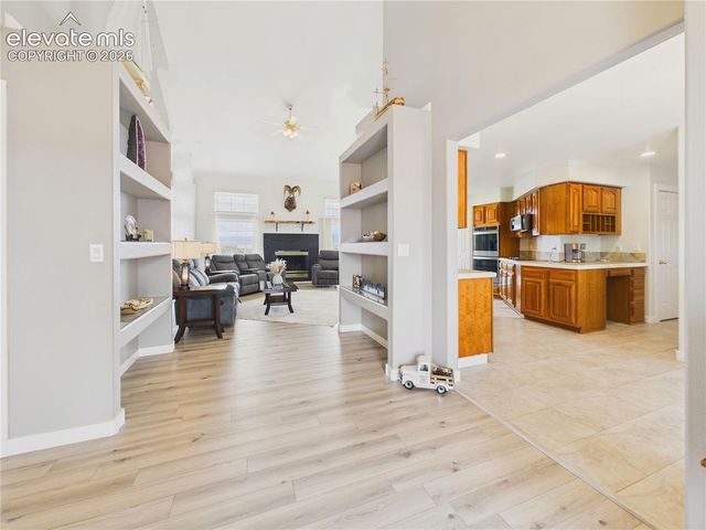 116 Top Notch Trail, Penrose, CO 81240