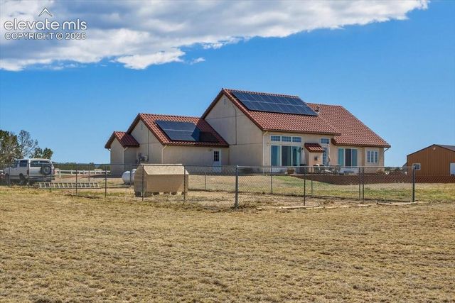 116 Top Notch Trail, Penrose, CO 81240