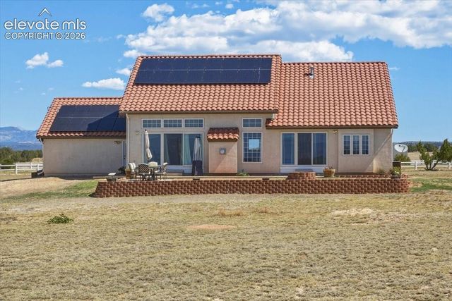 116 Top Notch Trail, Penrose, CO 81240