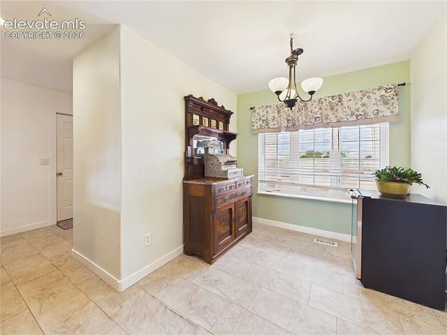 116 Top Notch Trail, Penrose, CO 81240