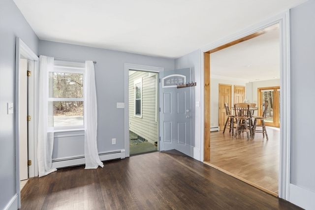 55 Hanover St, Hanover, MA 02339