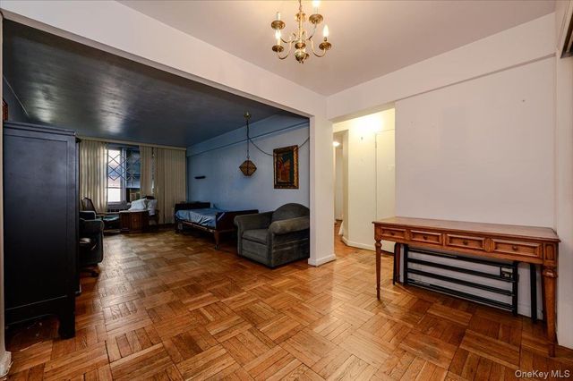 33-44 93rd Street 1-P, Jackson Heights, NY 11372