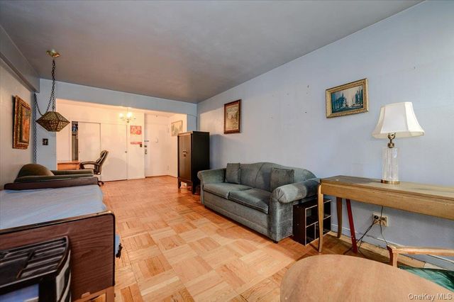 33-44 93rd Street 1-P, Jackson Heights, NY 11372
