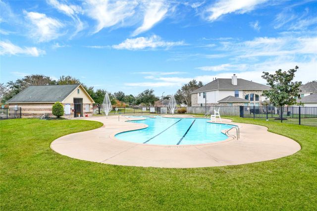8518 Windy Thicket Lane, Cypress, TX 77433