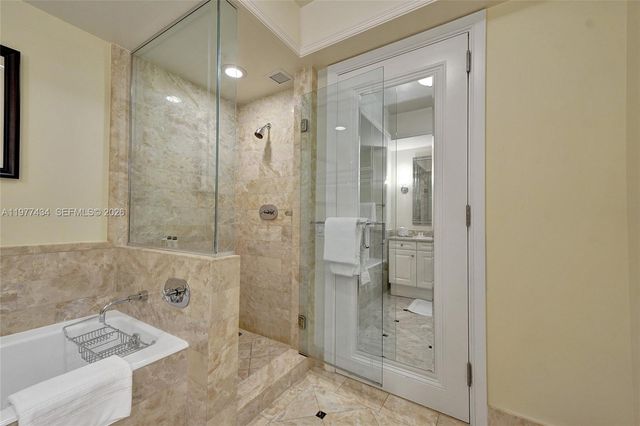 1435 Brickell Ave 3308, Miami, FL 33131