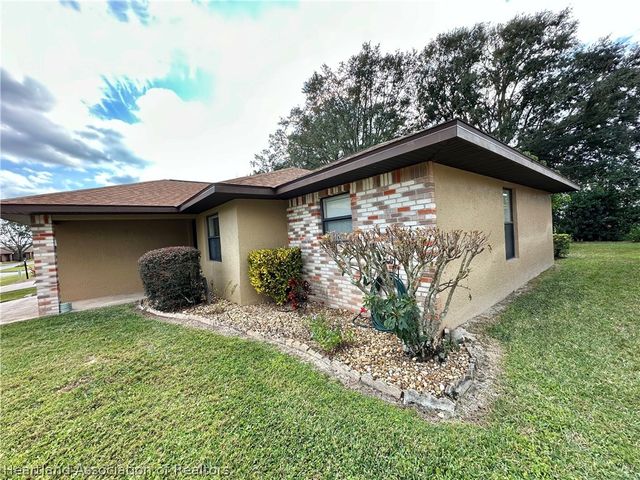 2306 Hidden Creek Circle, Sebring, FL 33870