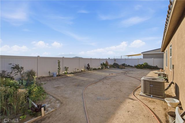 7675 Orangebrook, Riverside, CA 92507