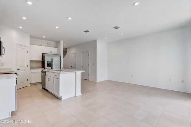 280 ANTHONY Drive, Jacksonville, FL 32218