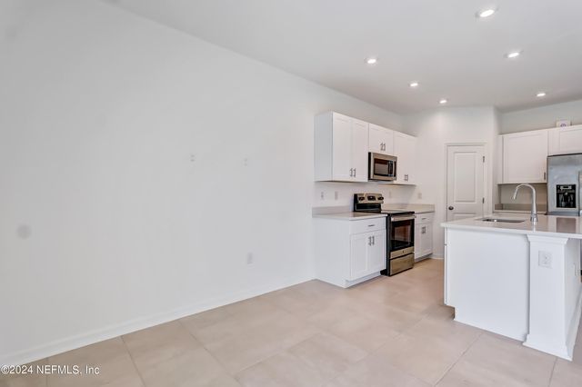 280 ANTHONY Drive, Jacksonville, FL 32218