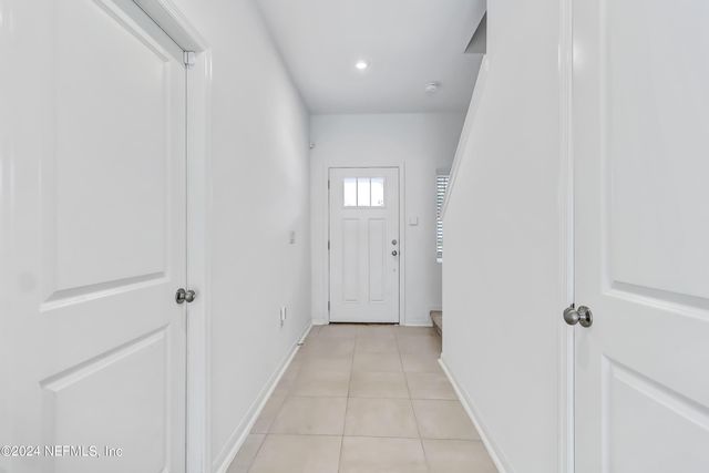 280 ANTHONY Drive, Jacksonville, FL 32218