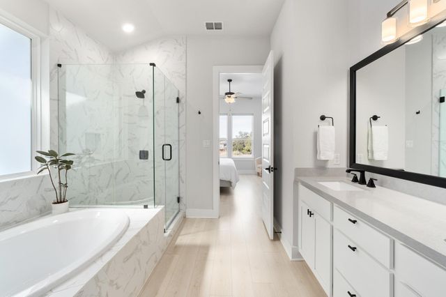 1055 Sage Thrasher CIR, Dripping Springs, TX 78620