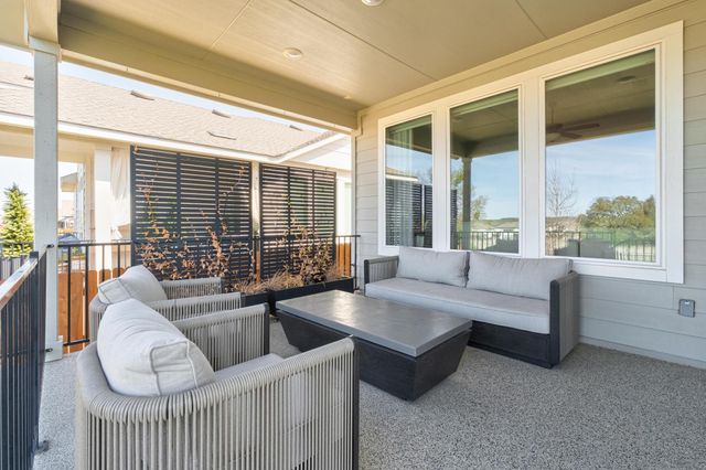 1055 Sage Thrasher CIR, Dripping Springs, TX 78620