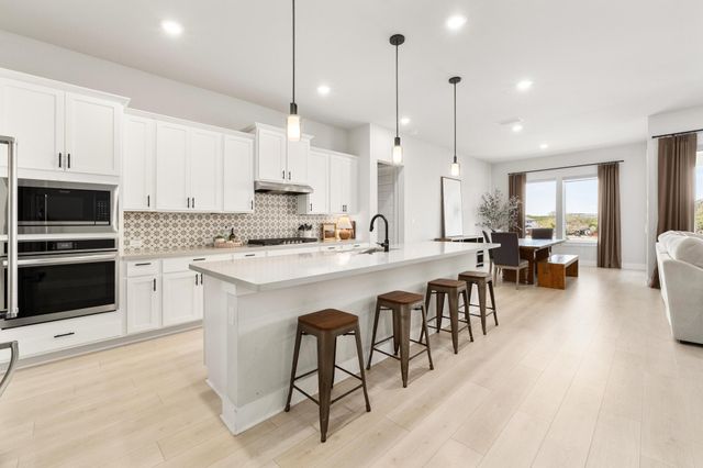 1055 Sage Thrasher CIR, Dripping Springs, TX 78620