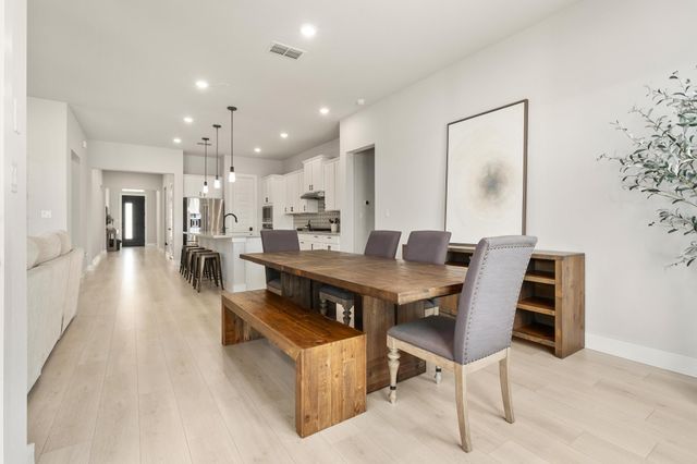 1055 Sage Thrasher CIR, Dripping Springs, TX 78620